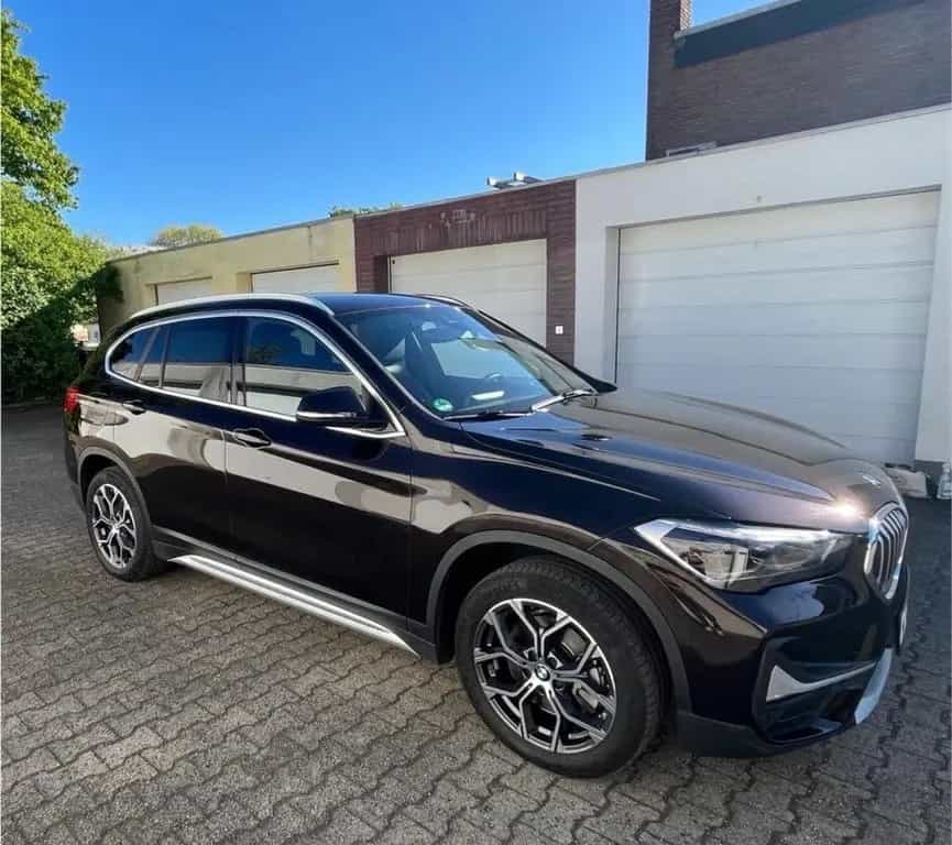 BMW X1 sDrive20i Sport Line Steptronic DCT Sport... 05/2020-photo-4