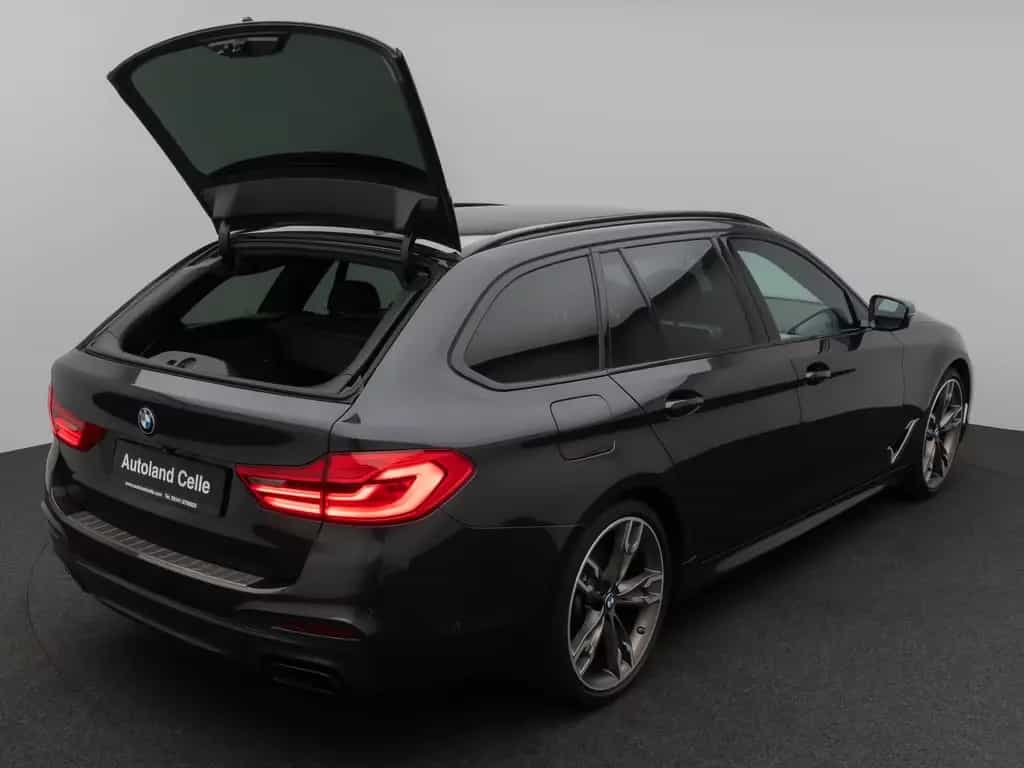 BMW M550 d xD Laser 360°HUD H/K AHK Komfort 20Zoll 06/2020-photo-12