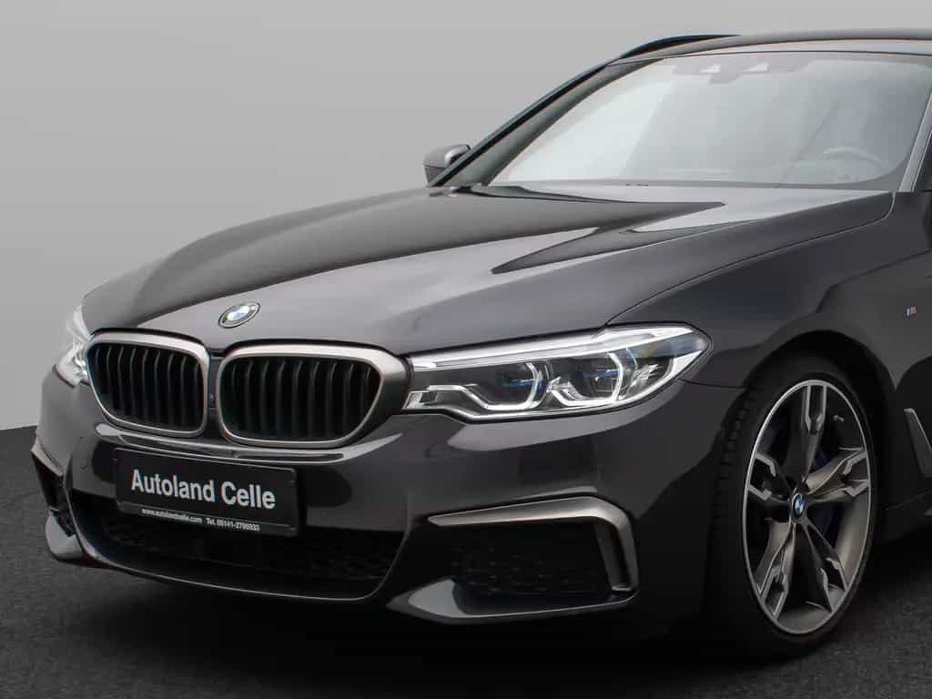BMW M550 d xD Laser 360°HUD H/K AHK Komfort 20Zoll 06/2020-photo-17