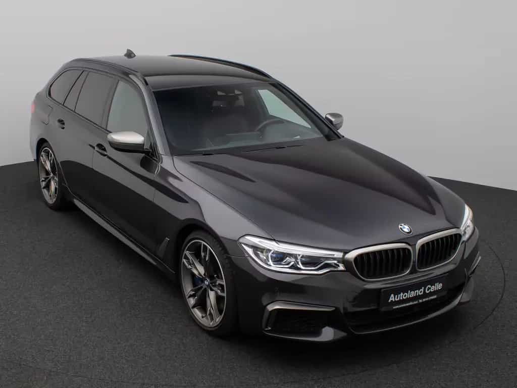 BMW M550 d xD Laser 360°HUD H/K AHK Komfort 20Zoll 06/2020-photo-2
