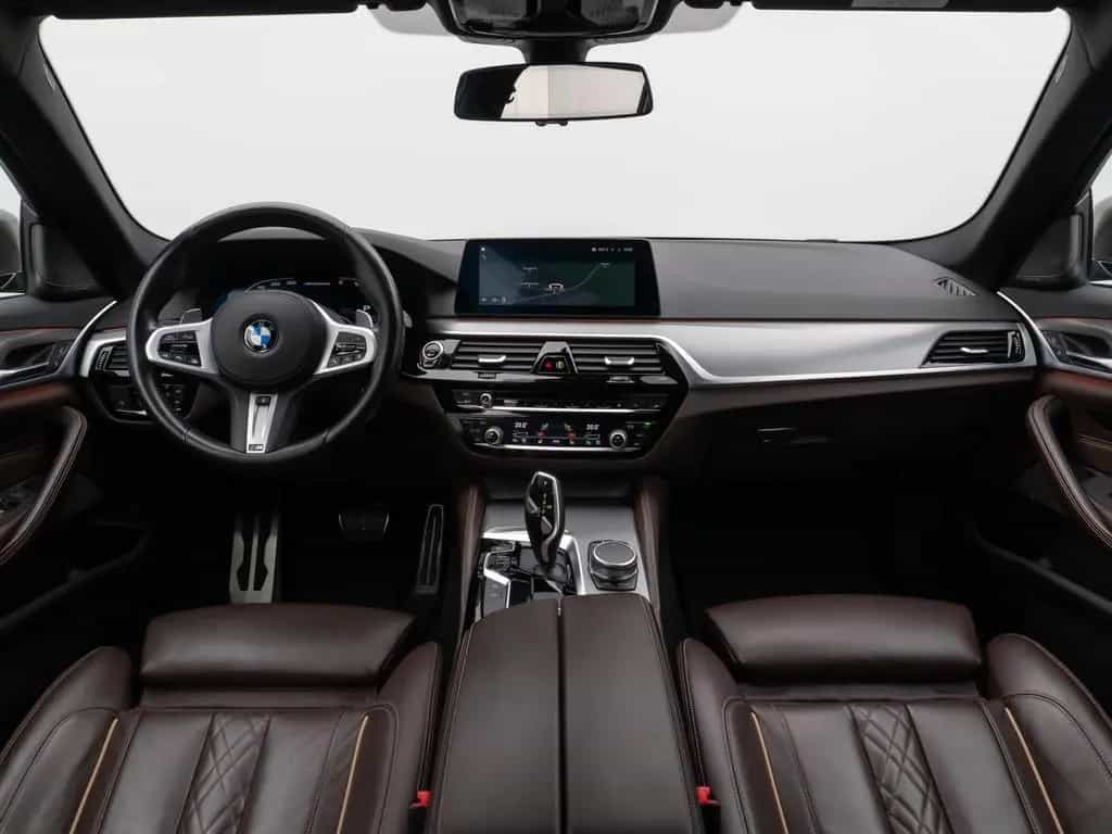 BMW M550 d xD Laser 360°HUD H/K AHK Komfort 20Zoll 06/2020-photo-38