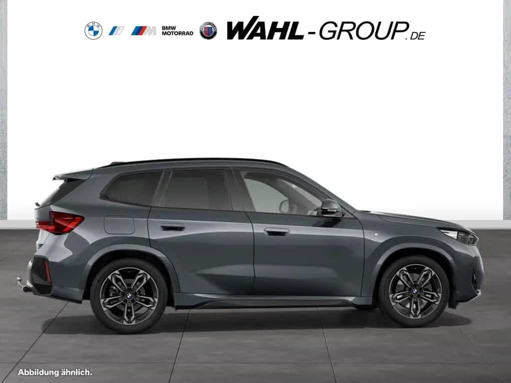 BMW X1 xDrive23d M Sport AHK Panorama eAktivsitz Hea 07/2023-photo-7