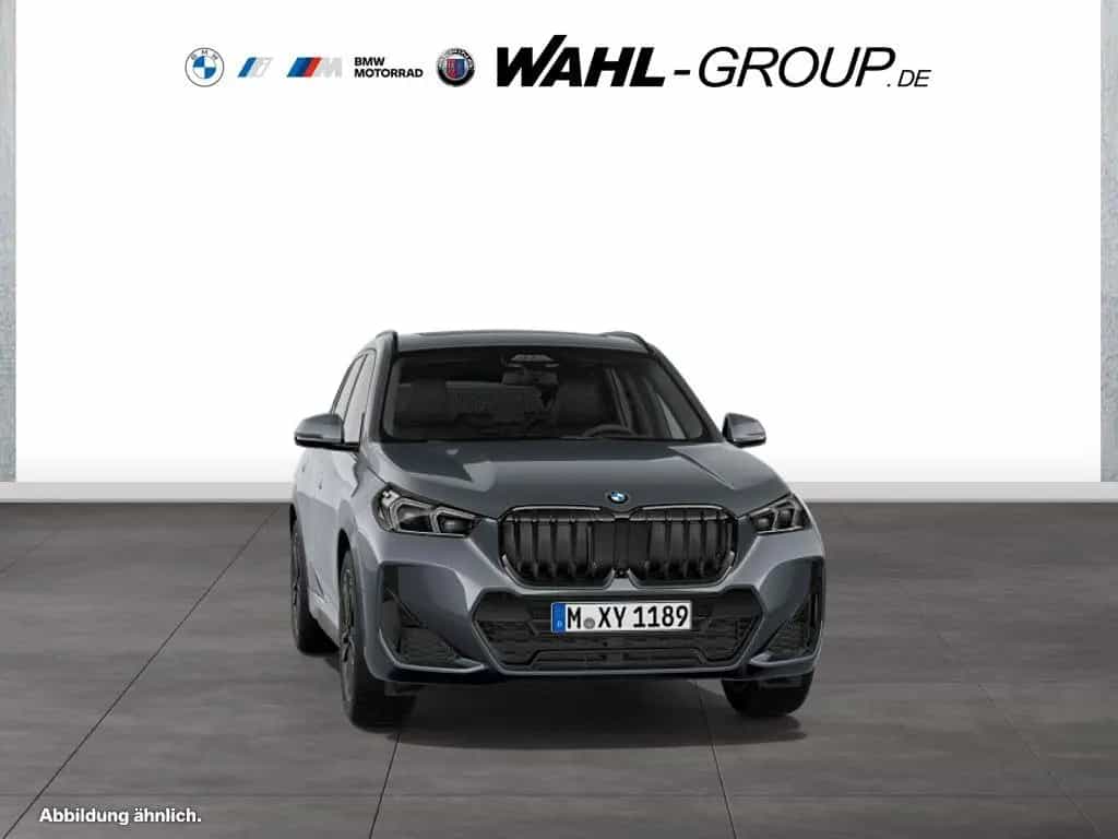 BMW X1 xDrive23d M Sport AHK Panorama eAktivsitz Hea 07/2023-photo-9