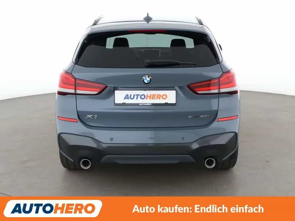 BMW X1 sDrive 20i M Sport Aut.*NAVI*LED*TEMPO*PDC* 05/2020-photo-4