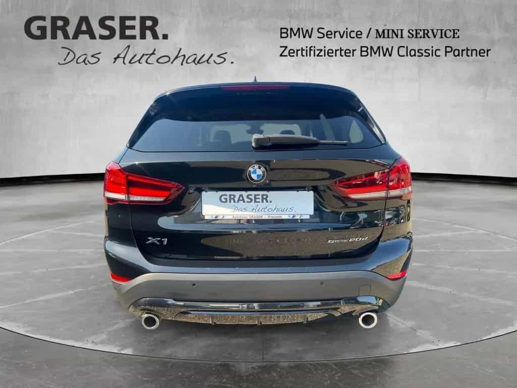 BMW X1 sDrive20d A Sport Line +++UPE:55.460,--+++ 02/2022-photo-4