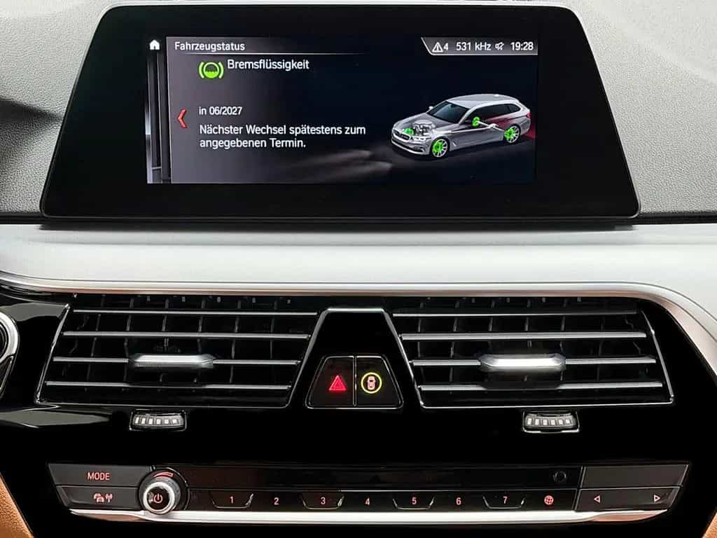 BMW 520 D TOURING *AUS 2 HAND*FINANZIERUNG MÖGLICH* 11/2019-photo-20