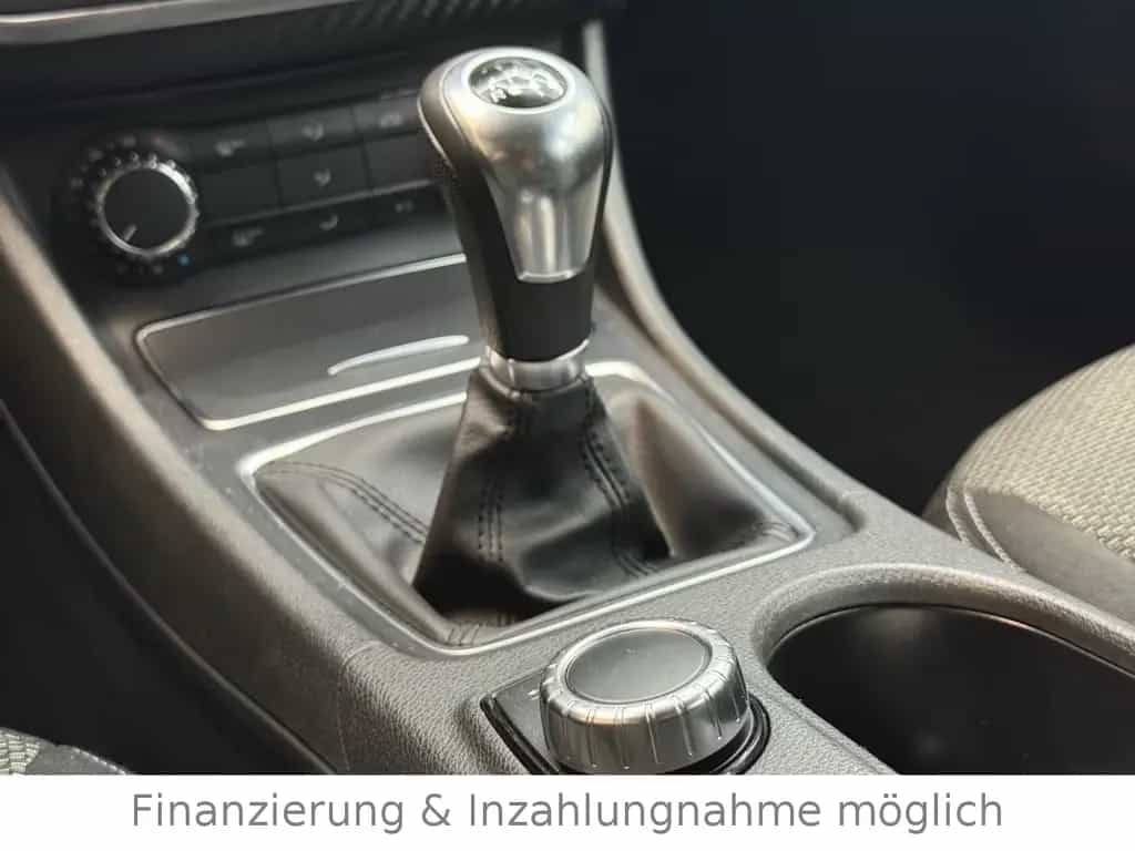 Mercedes-Benz GLA 200 GLA GLA 200 10/2019-photo-15