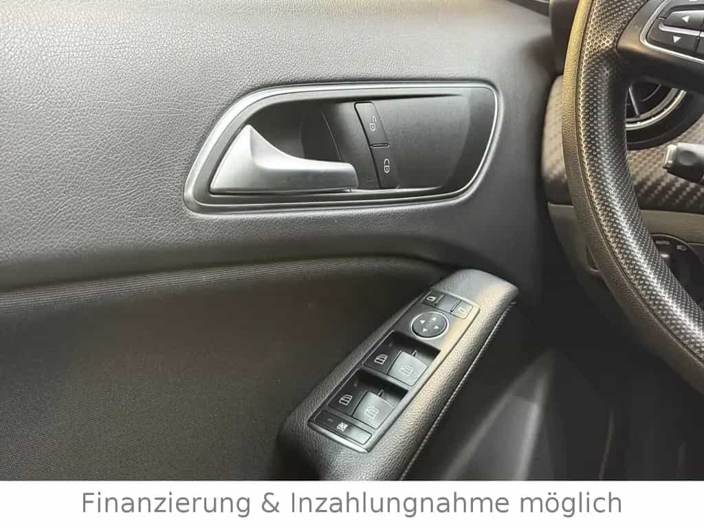 Mercedes-Benz GLA 200 GLA GLA 200 10/2019-photo-16