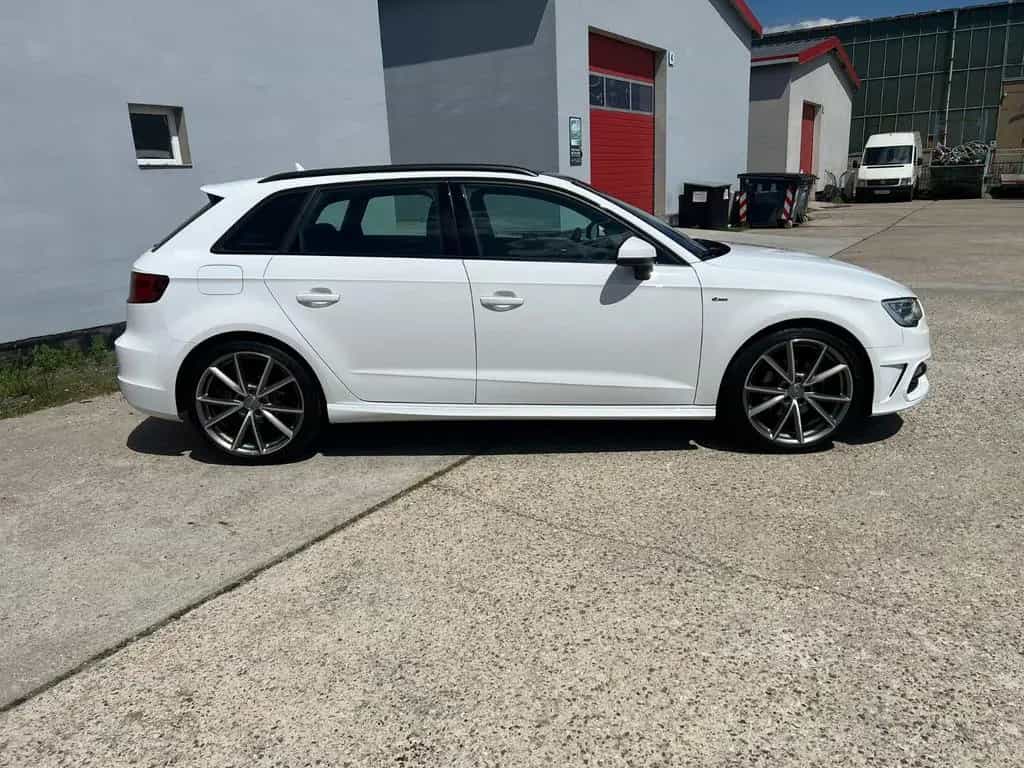 Audi A3 Sportback S-LINE PANO DSG B&O 19Zoll NAVI 2HD 12/2015-photo-5