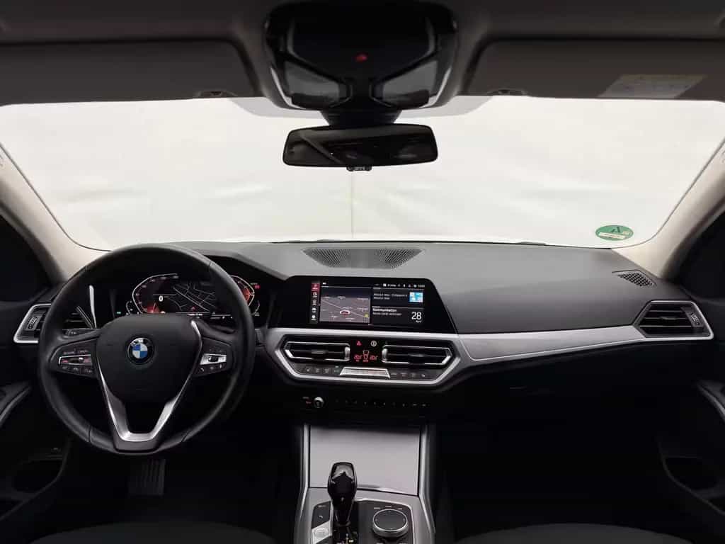 BMW 320 3 320 d Advantage ACC AHK HEAD UP NAVI CarPlay 08/2020-photo-23