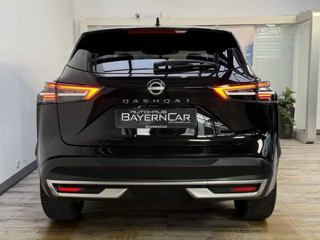Nissan Qashqai 1.3 MHEV N-Connecta 360° Navi LED 03/2025-photo-5