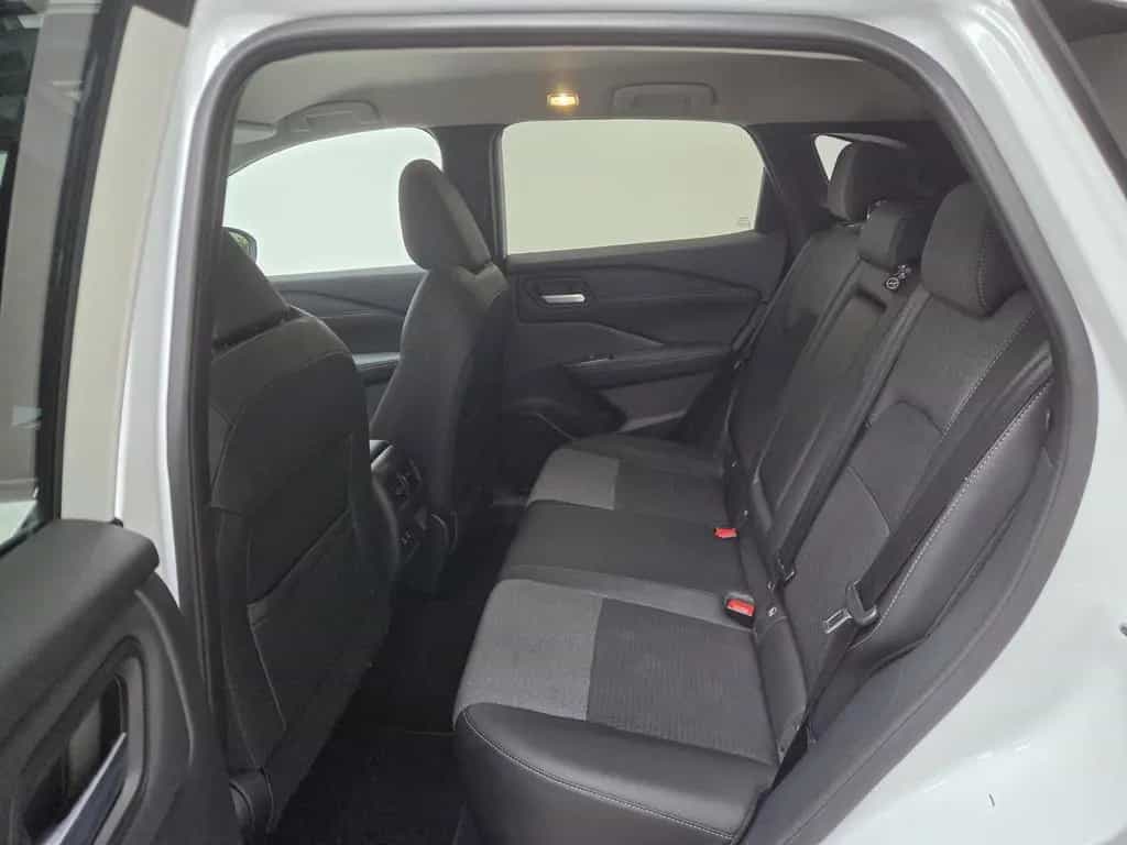 Nissan Qashqai 1.3 MHEV N-Connecta 360° Navi LED 03/2025-photo-16