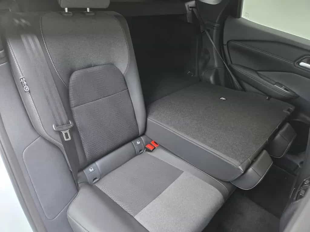 Nissan Qashqai 1.3 MHEV N-Connecta 360° Navi LED 03/2025-photo-22