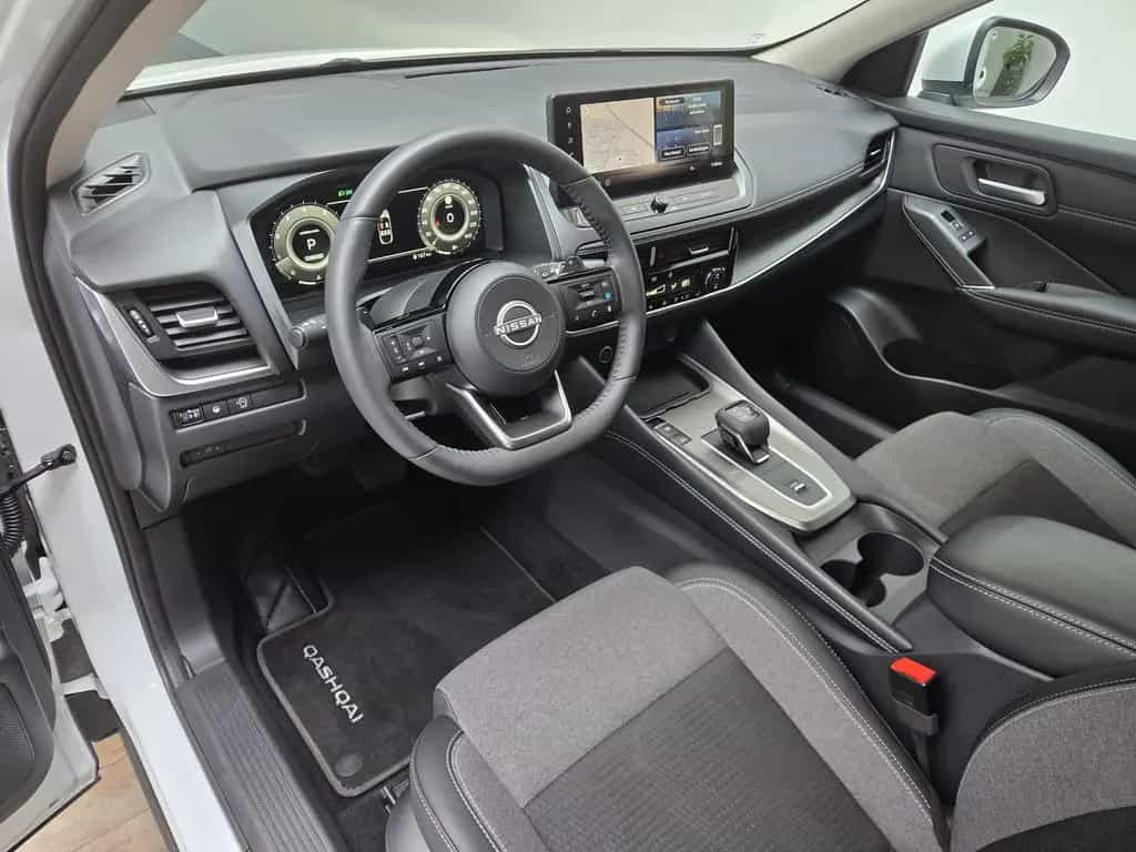 Nissan Qashqai 1.3 MHEV N-Connecta 360° Navi LED 03/2025-photo-7