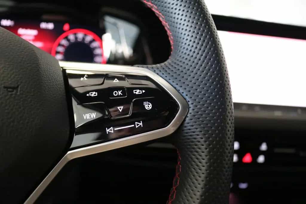 Volkswagen Golf DSG GTI Clubsport Black Style Matrix SHZ 10/2022-photo-16