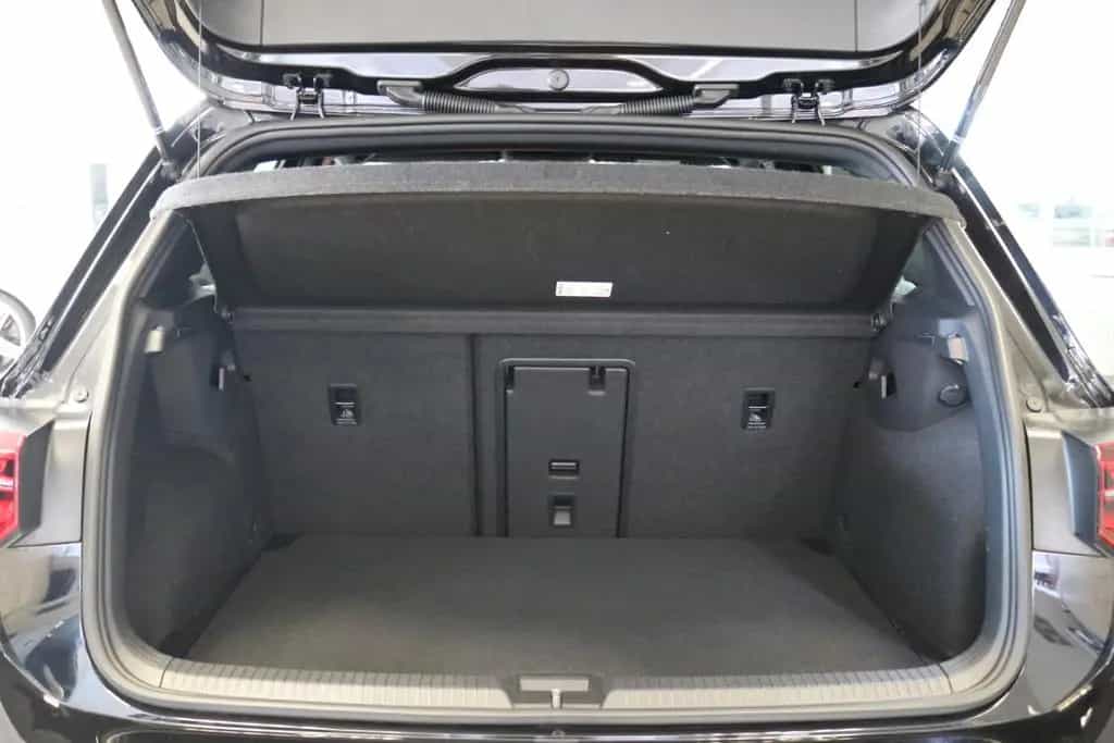 Volkswagen Golf DSG GTI Clubsport Black Style Matrix SHZ 10/2022-photo-6