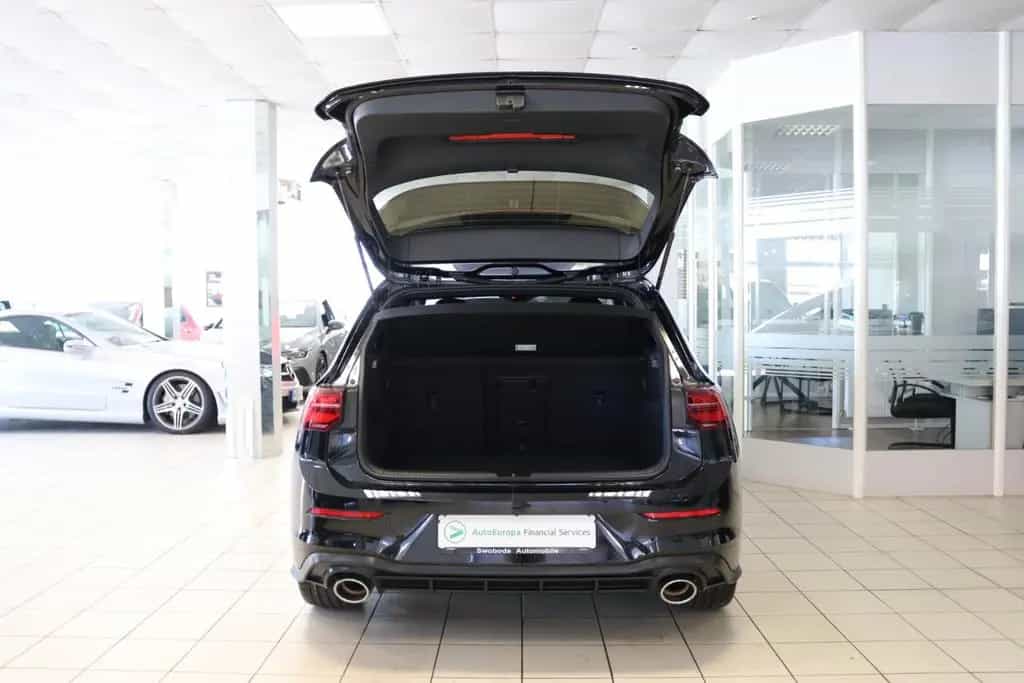 Volkswagen Golf DSG GTI Clubsport Black Style Matrix SHZ 10/2022-photo-8