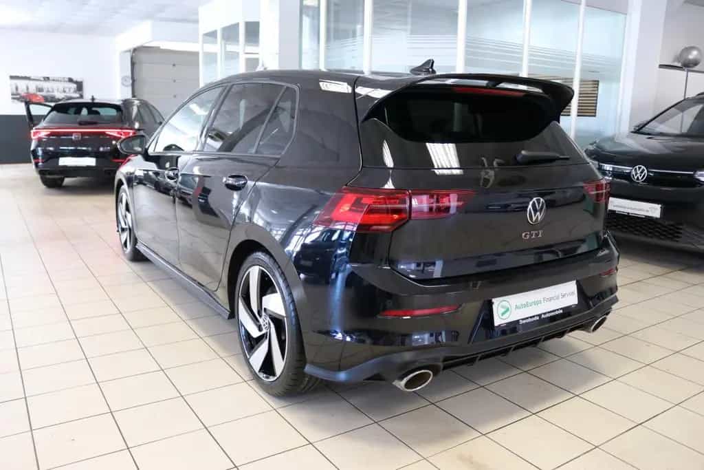 Volkswagen Golf DSG GTI Clubsport Black Style Matrix SHZ 10/2022-photo-9