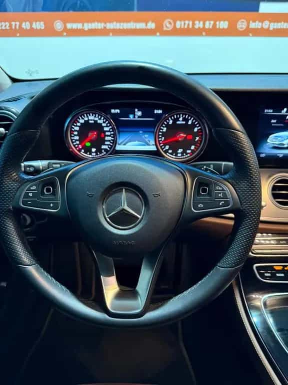 Mercedes-Benz E 200 AVANTGARDE AHK+LED+NAVI 06/2017-photo-11