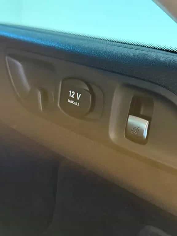 Mercedes-Benz E 200 AVANTGARDE AHK+LED+NAVI 06/2017-photo-26
