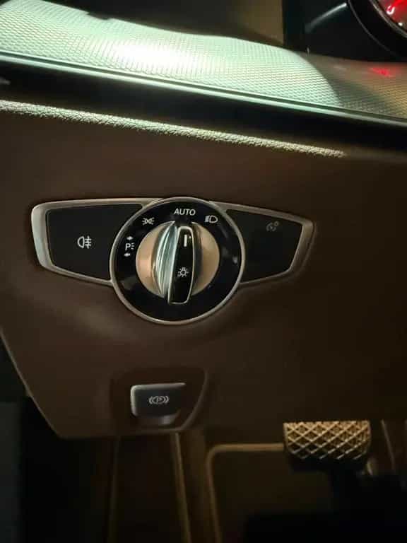 Mercedes-Benz E 200 AVANTGARDE AHK+LED+NAVI 06/2017-photo-32