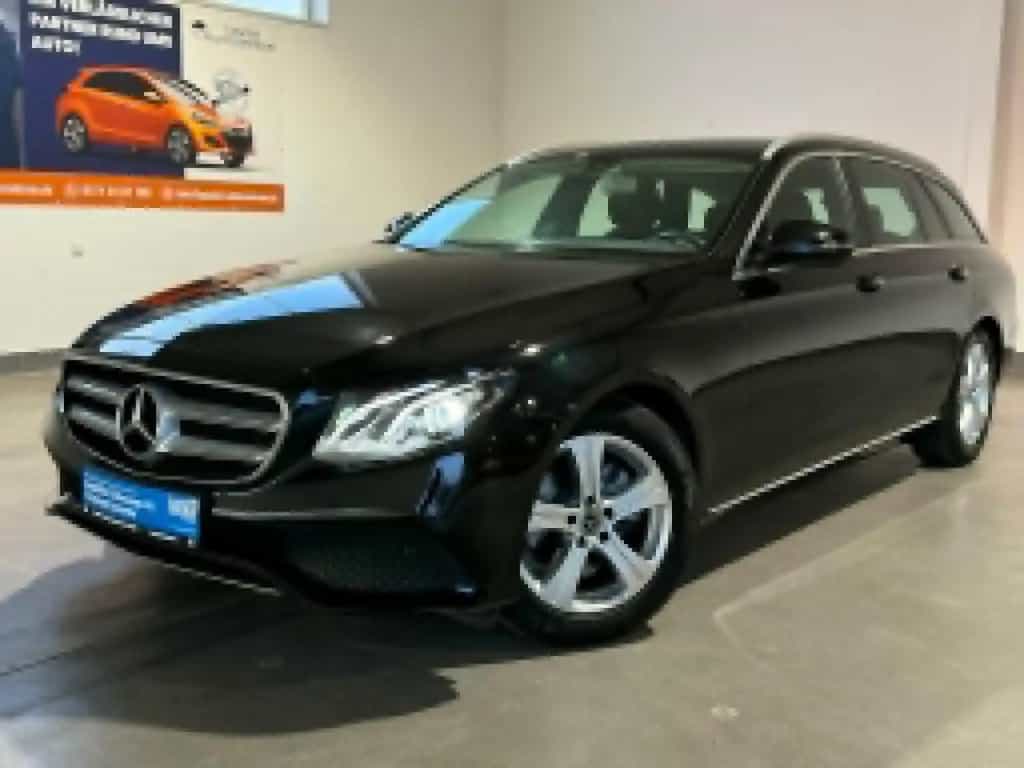 Mercedes-Benz E 200 AVANTGARDE AHK+LED+NAVI 06/2017-photo-7