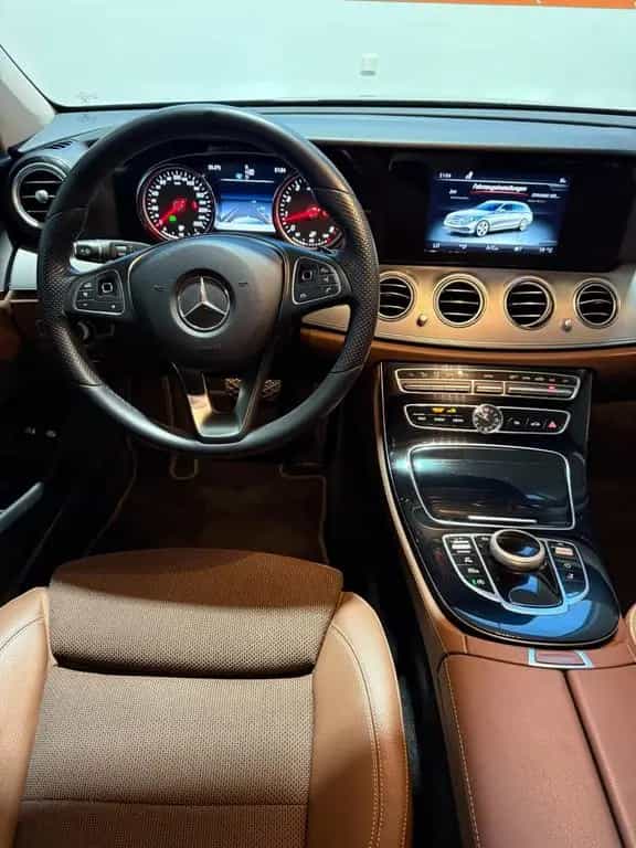 Mercedes-Benz E 200 AVANTGARDE AHK+LED+NAVI 06/2017-photo-9