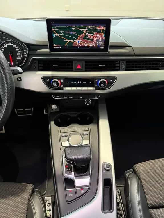 Audi A4 Lim. 40 TDI S-LINE AHK+NAVI+LED 02/2019-photo-29