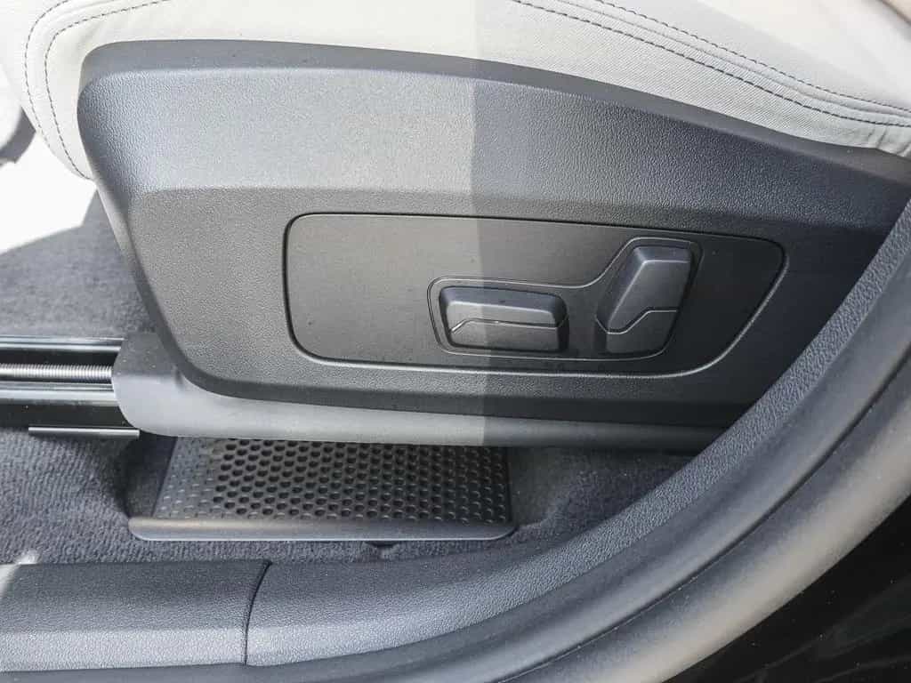 BMW X1 xDrive23i M Sport AHK RFK NAVI LED PDC V+H 11/2022-photo-14