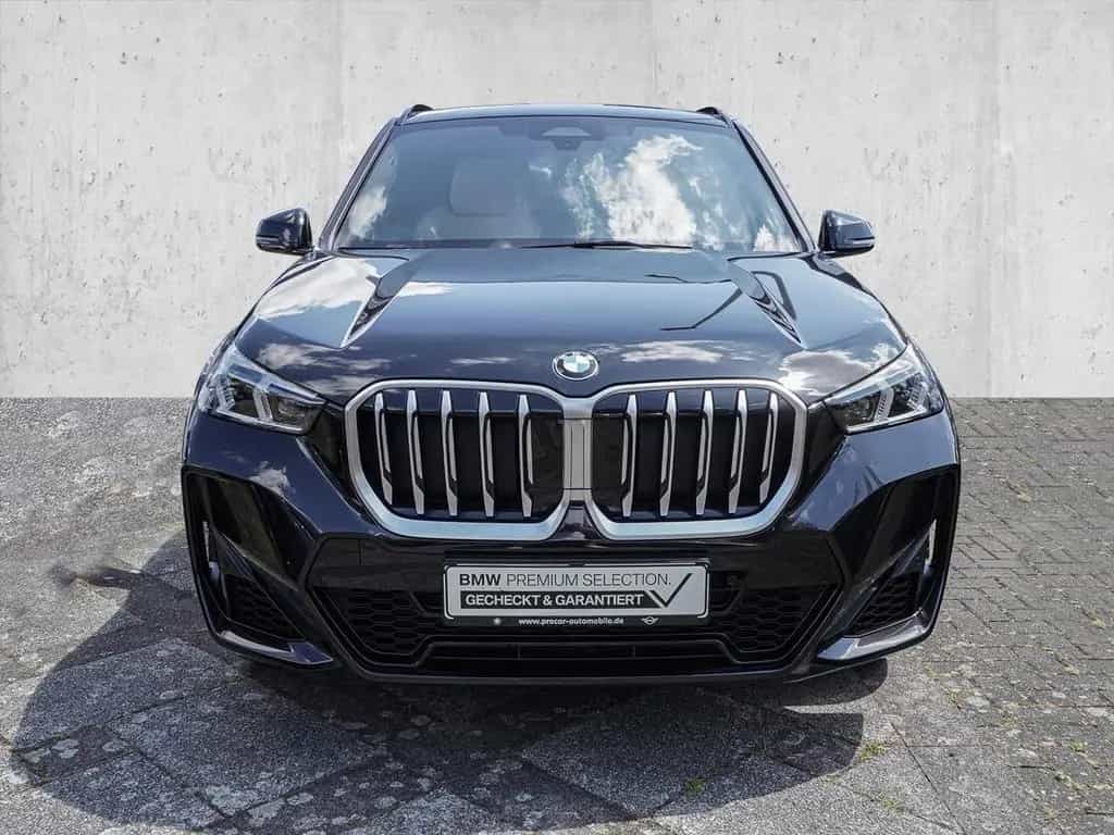 BMW X1 xDrive23i M Sport AHK RFK NAVI LED PDC V+H 11/2022-photo-2