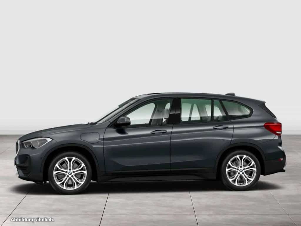 BMW X1 xDrive25e PA LED Pano HiFi Shz. PDC 18" LMR 08/2020-photo-4