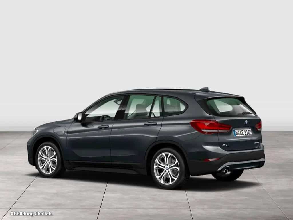 BMW X1 xDrive25e PA LED Pano HiFi Shz. PDC 18" LMR 08/2020-photo-5