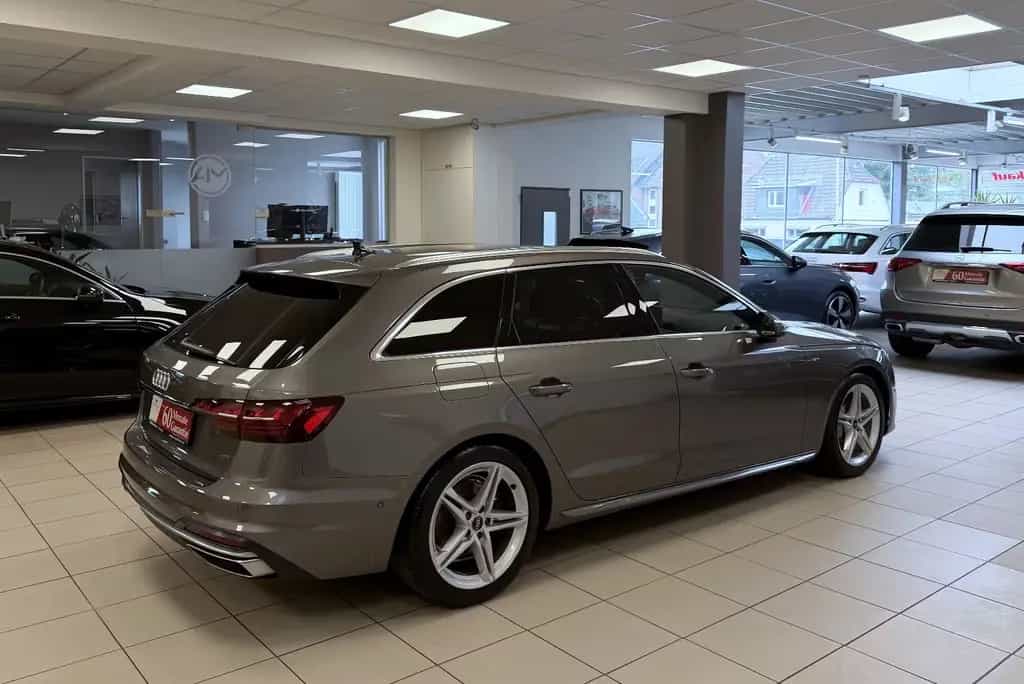 Audi A4 Avant 40 TDI Quattro *S-Line*ACC*B&O*StdHzg 04/2022-photo-2