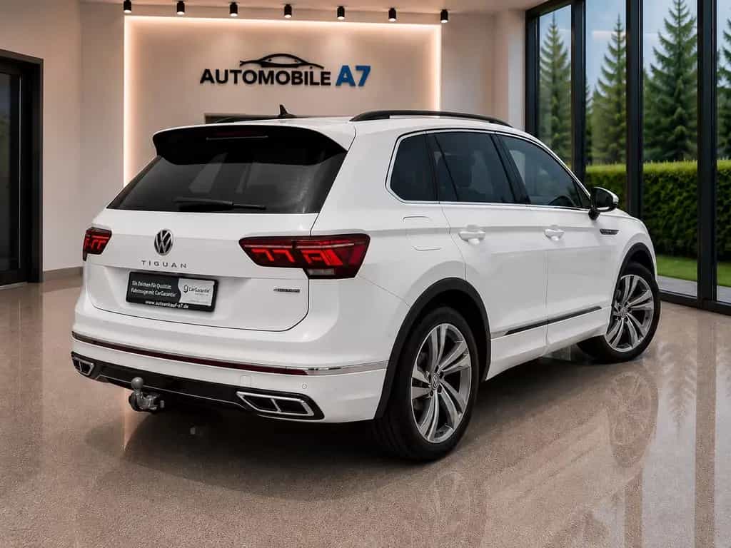 Volkswagen Tiguan R-Line 4Motion *1.HAND/PANO/STHZ* 03/2021-photo-4