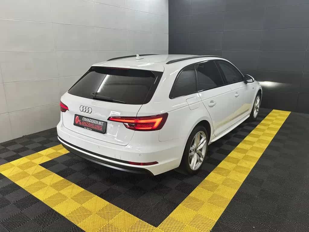 Audi A4 S line+LED+Ambiente+Navi+Carplay+Temp+SHZ+PDC 12/2018-photo-3