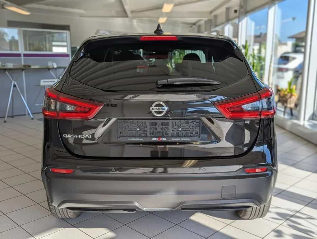 Nissan Qashqai 1.2 Aut. Acenta Pano Kamera Navi 01/2018-photo-5