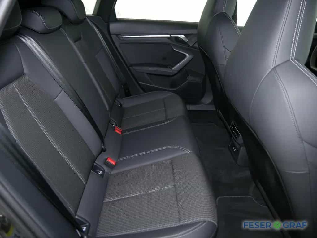 Audi A3 Sportback 35 TFSI S line Kamera/Navi/LED/virt 05/2025-photo-4