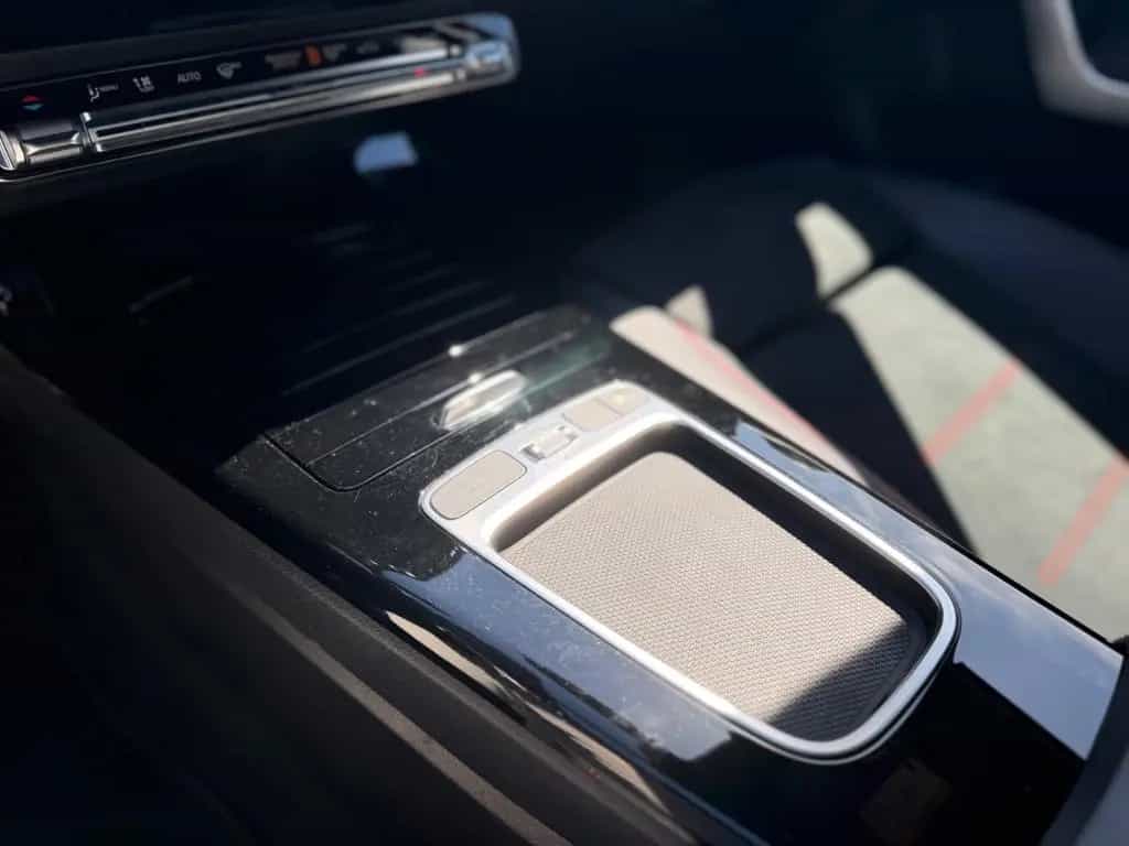 Mercedes-Benz A 200 AMG/Pano/360°Kamera/Memory/Head-Up/Spur/ 05/2023-photo-21