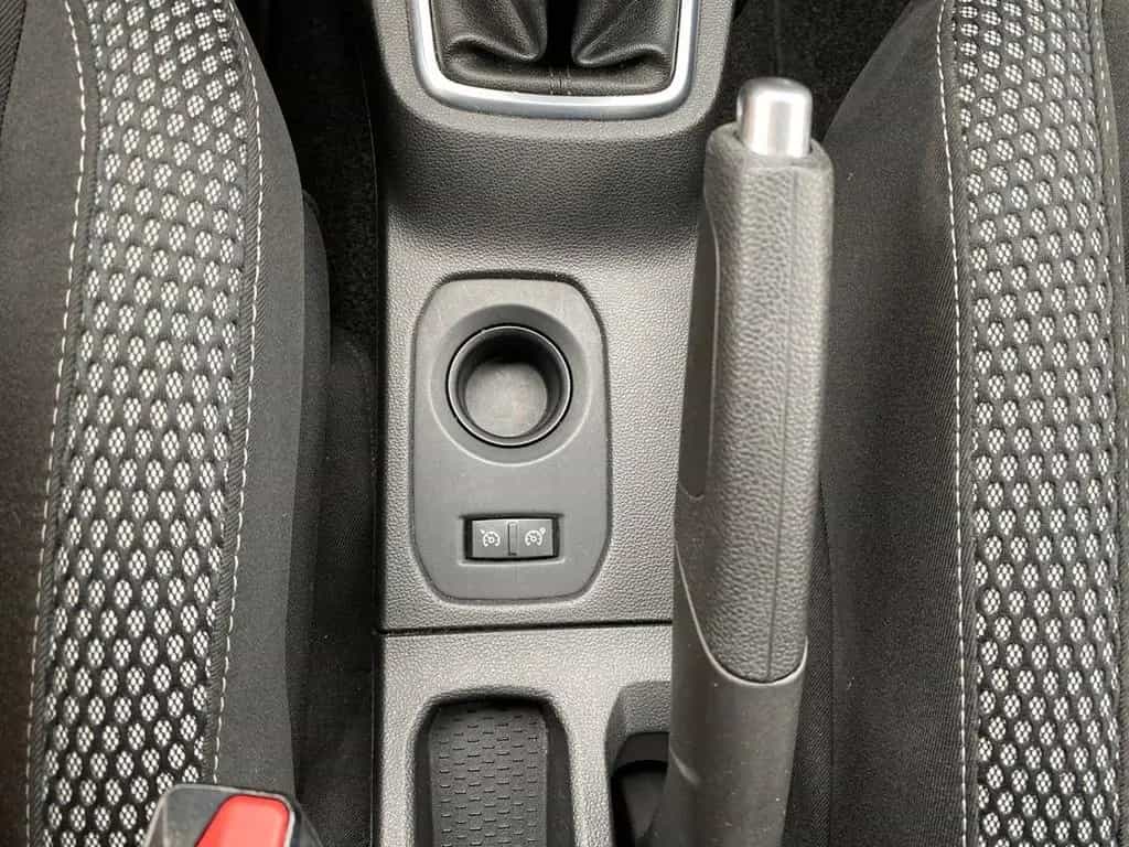 Dacia Duster II PRESTIGE 1.3 TCe 2WD NAVI+KLIMA+KAMERA 07/2020-photo-30