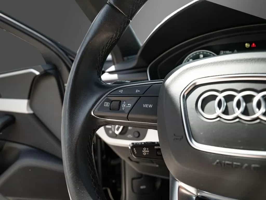 Audi A4 Avant advanced quattro Business PANO DAB 04/2023-photo-14