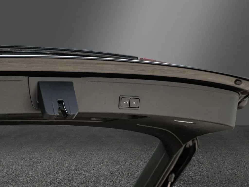 Audi A4 Avant advanced quattro Business PANO DAB 04/2023-photo-29