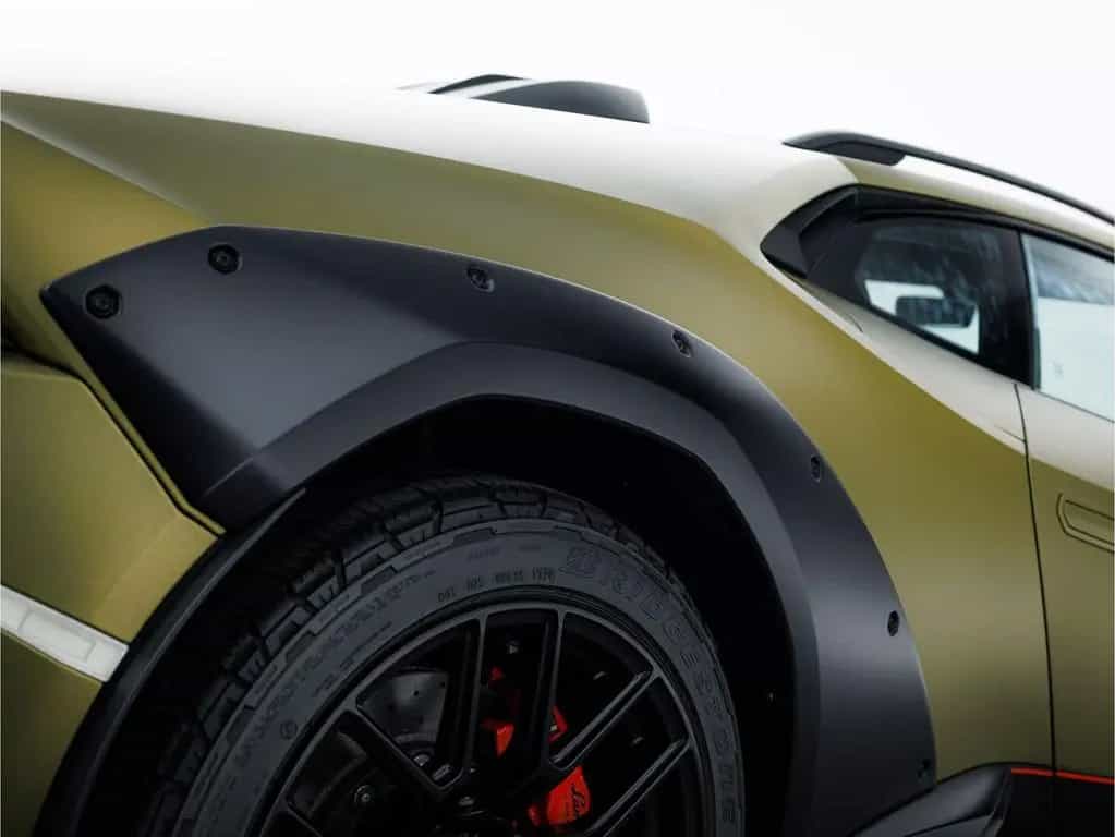 Lamborghini Huracán Sterrato I Painted Livery I Front PPF 08/2024-photo-37