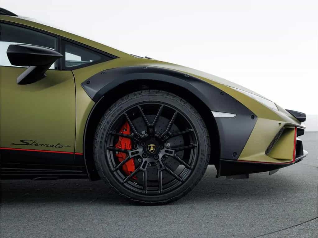 Lamborghini Huracán Sterrato I Painted Livery I Front PPF 08/2024-photo-8