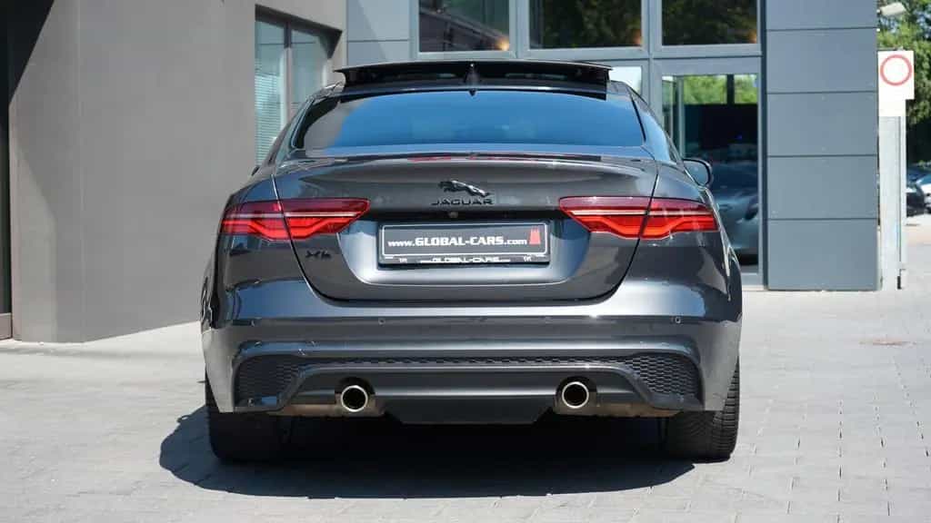 Jaguar XE P250 R-DYNAMIC SE*BLACK PACK*PANO*MATRIX*ACC* 04/2022-photo-14