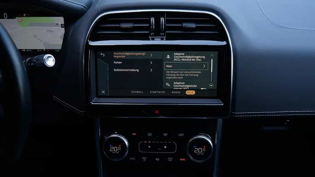 Jaguar XE P250 R-DYNAMIC SE*BLACK PACK*PANO*MATRIX*ACC* 04/2022-photo-27