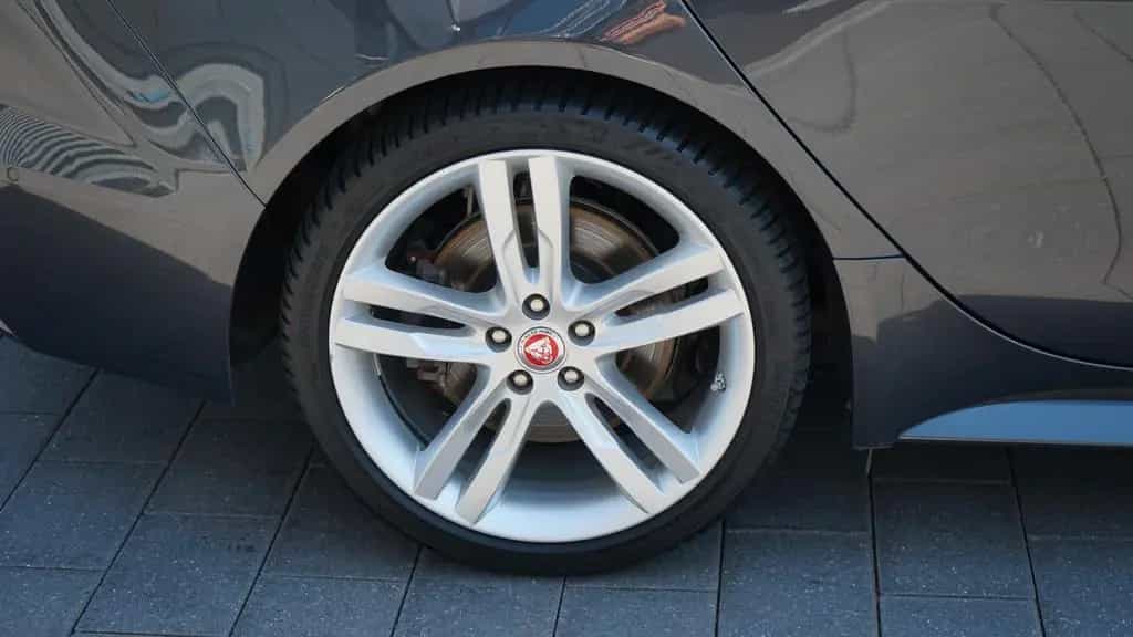 Jaguar XE P250 R-DYNAMIC SE*BLACK PACK*PANO*MATRIX*ACC* 04/2022-photo-38