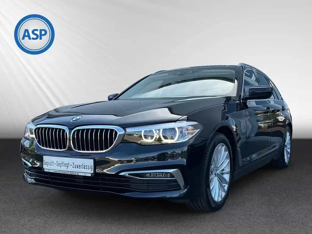 BMW 520 d Touring Steptronic Luxury LED PANO HUD NAVI 06/2019-photo-0