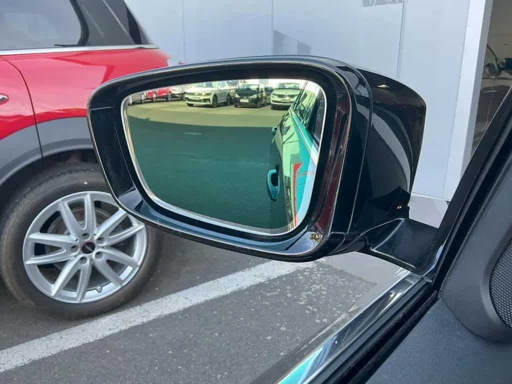 BMW 520 d Touring Steptronic Luxury LED PANO HUD NAVI 06/2019-photo-20