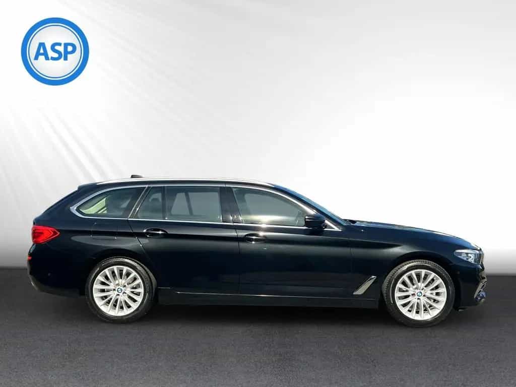 BMW 520 d Touring Steptronic Luxury LED PANO HUD NAVI 06/2019-photo-3