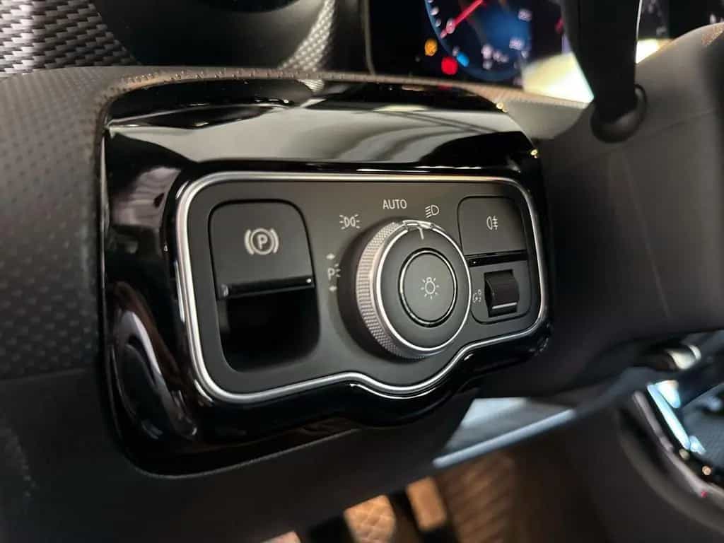 Mercedes-Benz A 200 Progressive (EURO 6d) 10/2020-photo-25